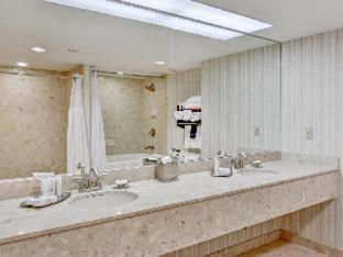 The Grove 4*