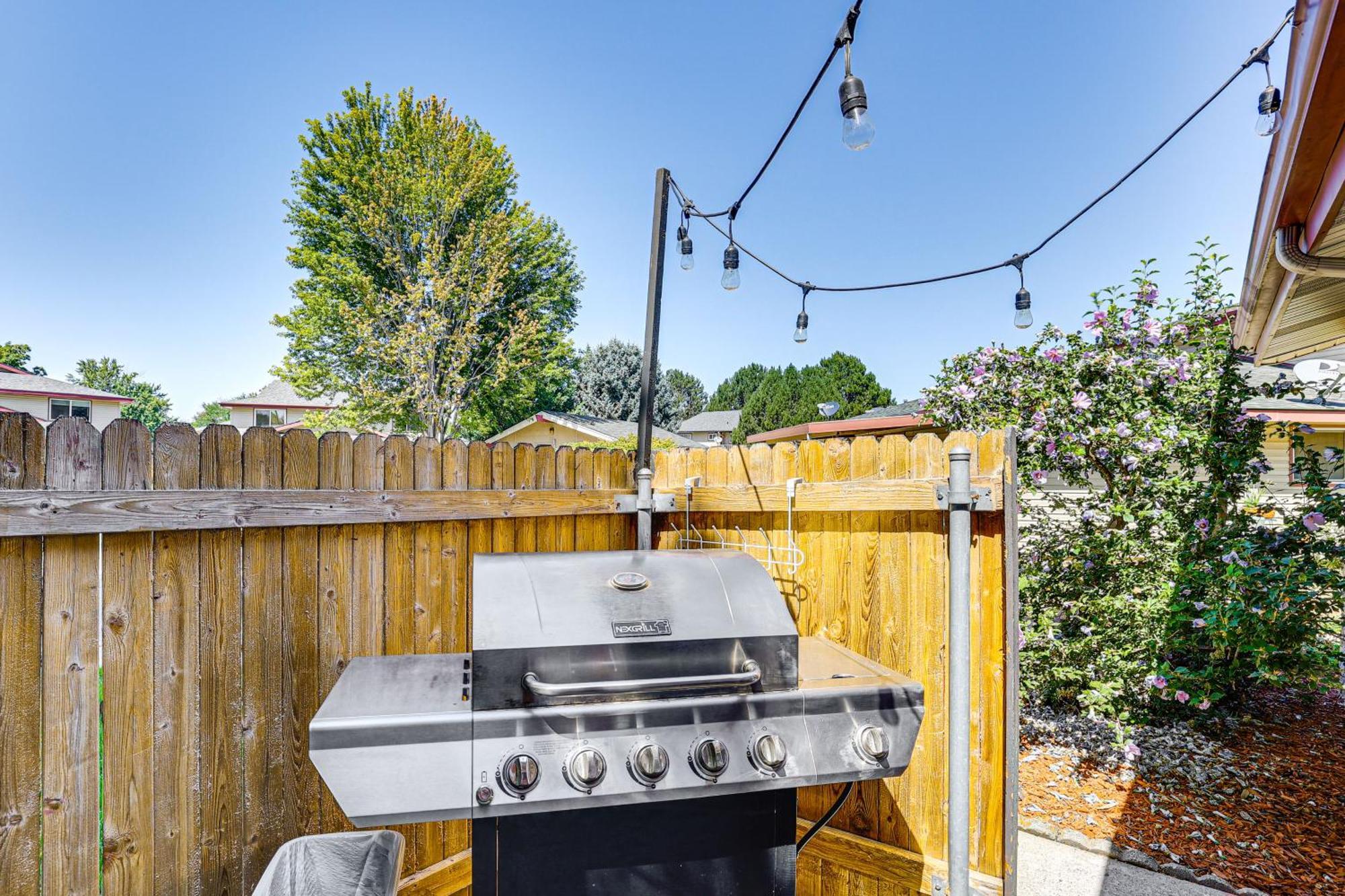 The Game Night With Patio In Boise! Apartment Boise