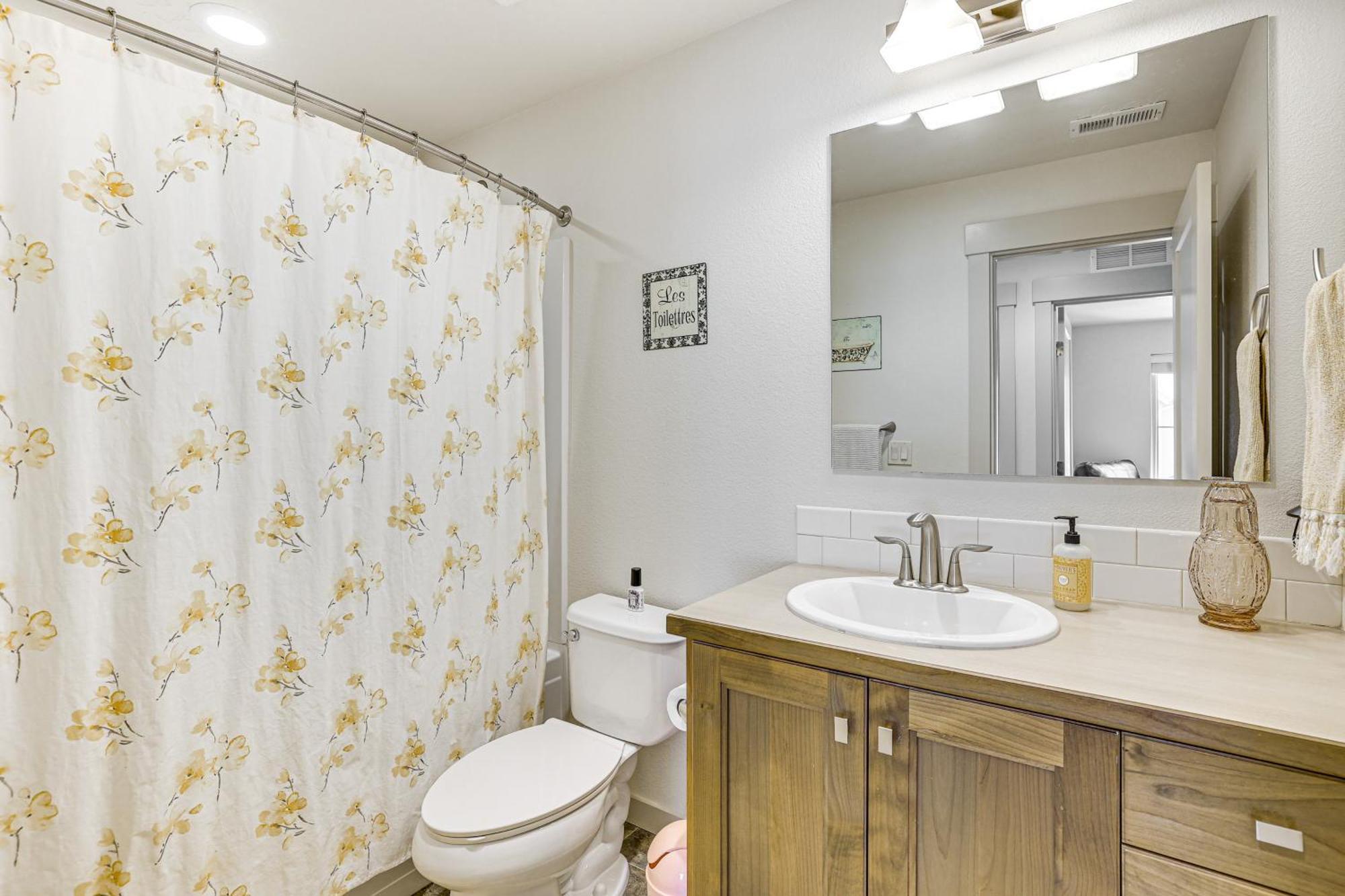 Spacious Townhome About 5 Mi To Downtown Holiday home Boise