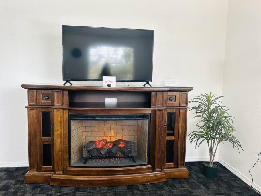 Apartment Chandlers Recliner Retreat Boise