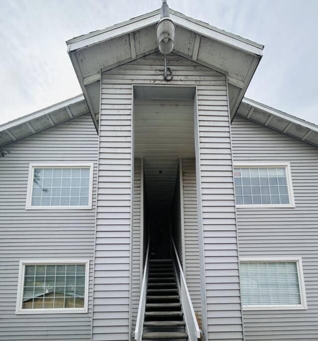 Chandlers Recliner Retreat Apartment