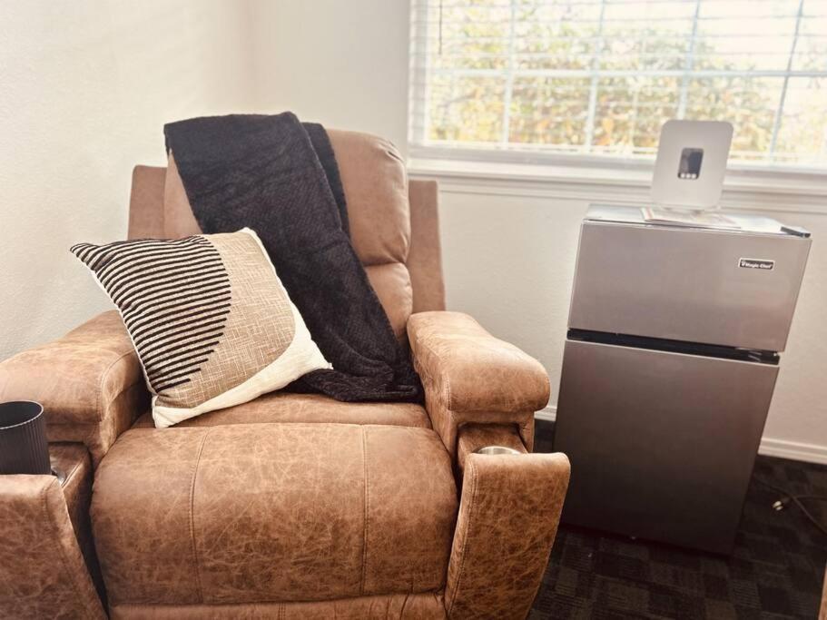 Chandlers Recliner Retreat Apartment