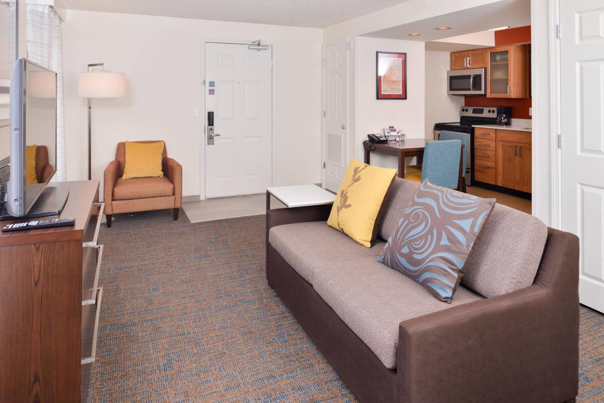 By Marriott Downtown/university Boise