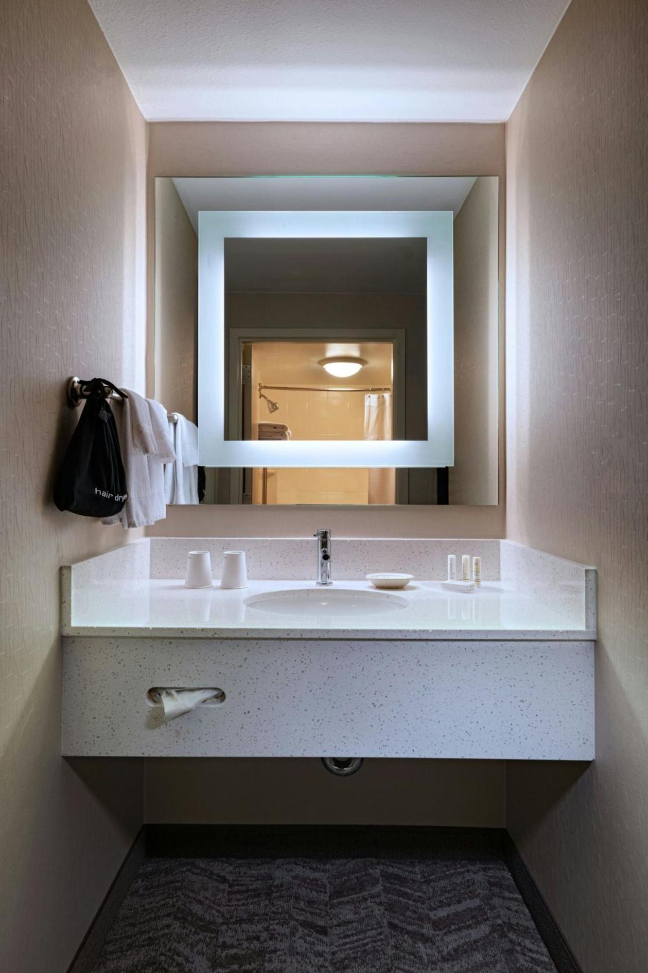 Springhill West/eagle Hotel Boise
