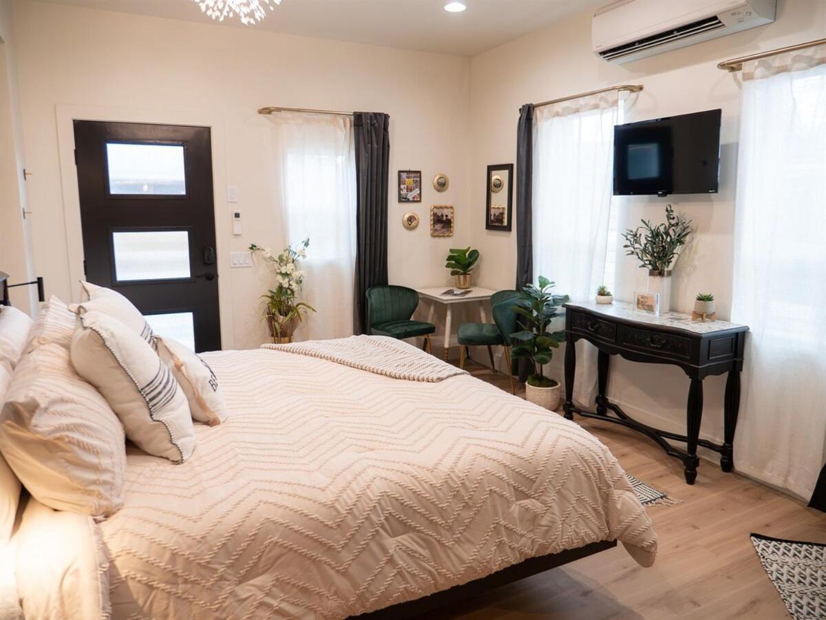 Downtown Sunset Ave Romantic Private * Boise