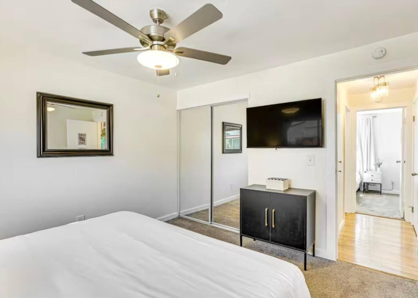 Game Night Condo, Close To Bsu *