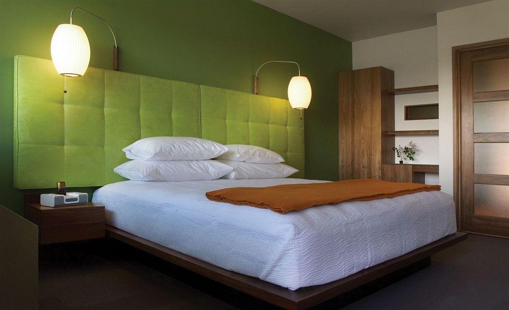 Modern 3* Boise