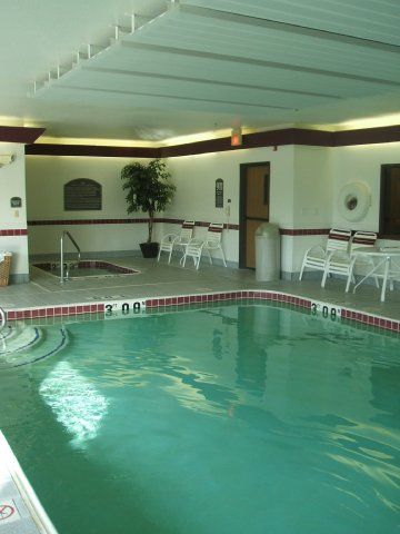 Hotel La Quinta By Wyndham Airport 3*