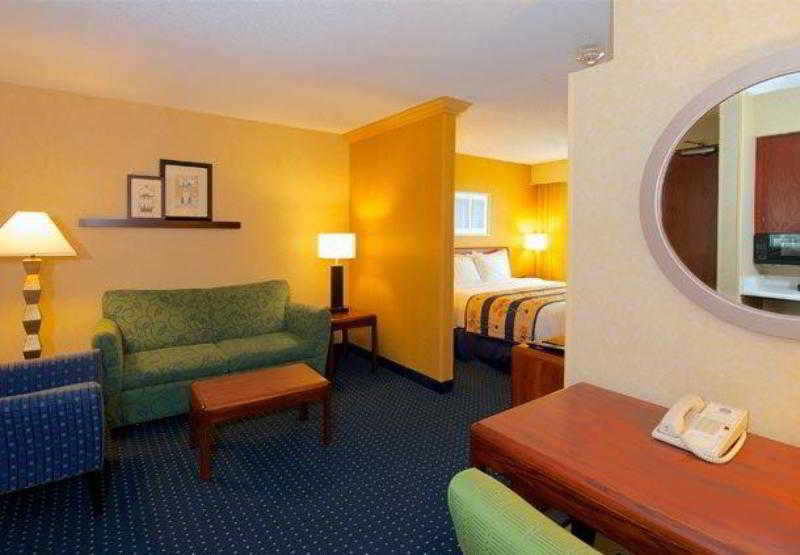 Hotel Springhill By Marriott Parkcenter 3*