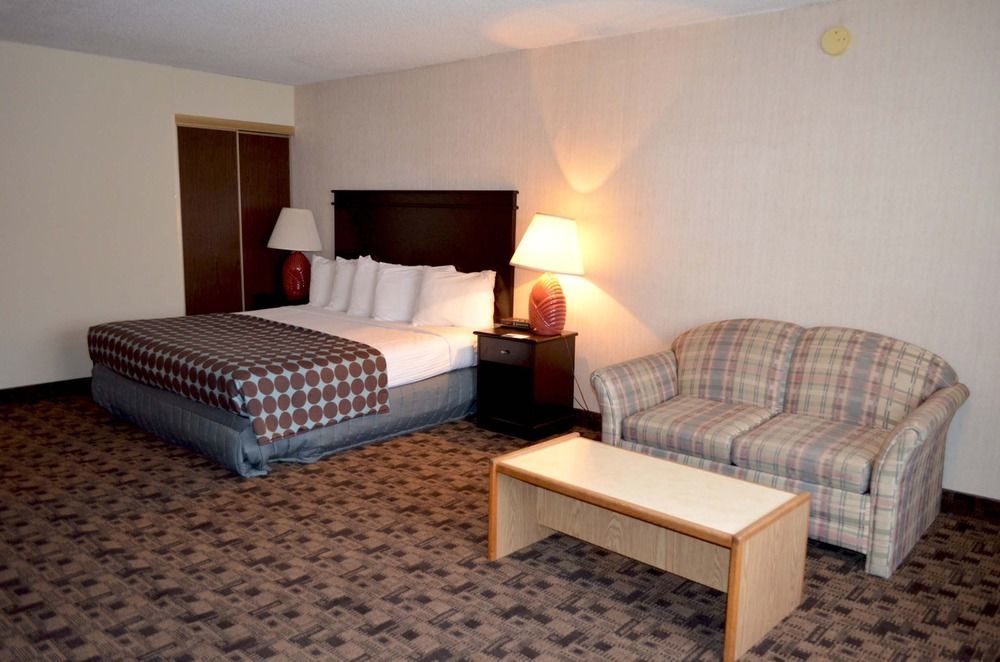 Hotel Cottonwood Riverside Downtown Boise