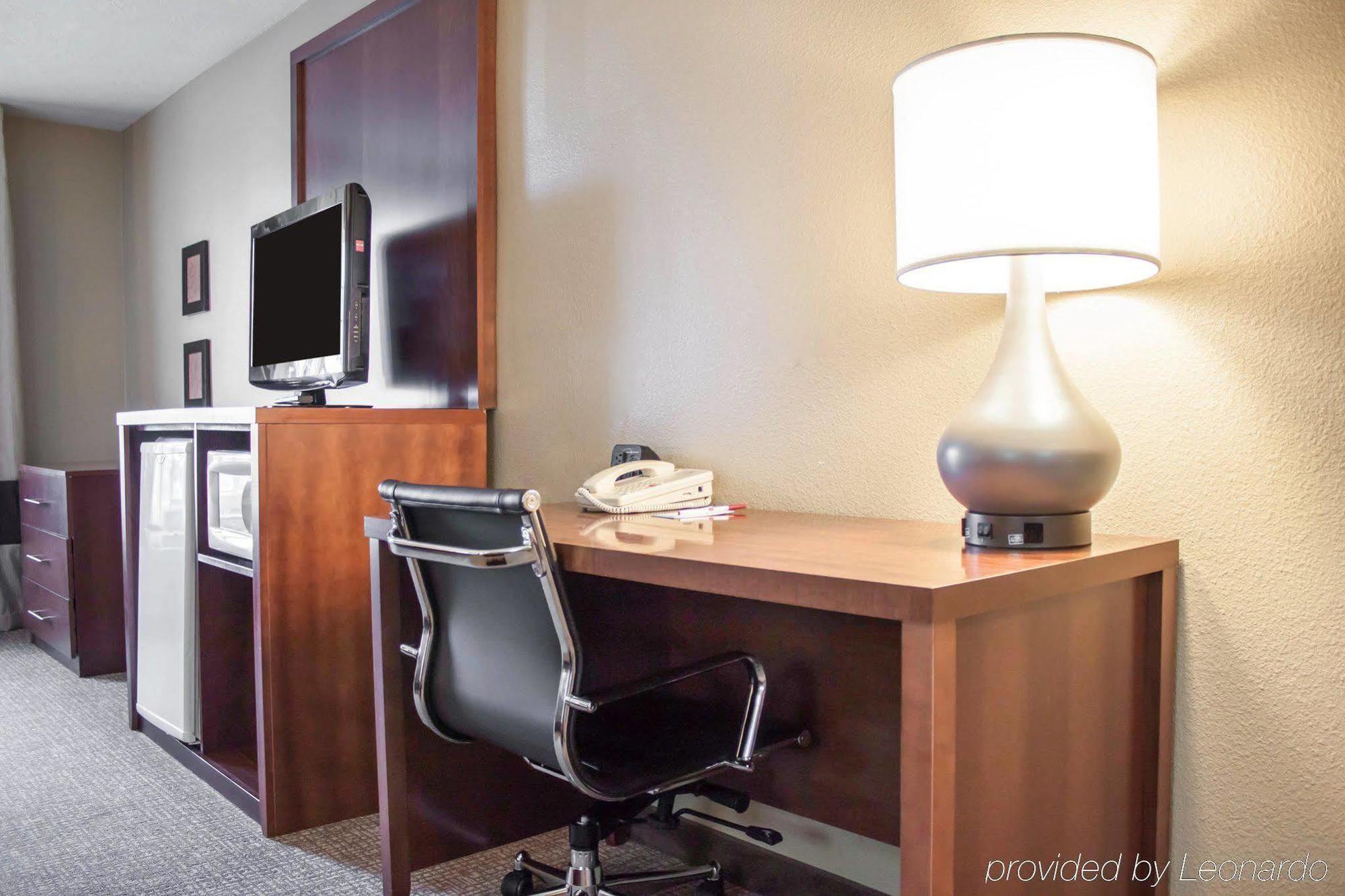 Comfort Airport 3* Boise
