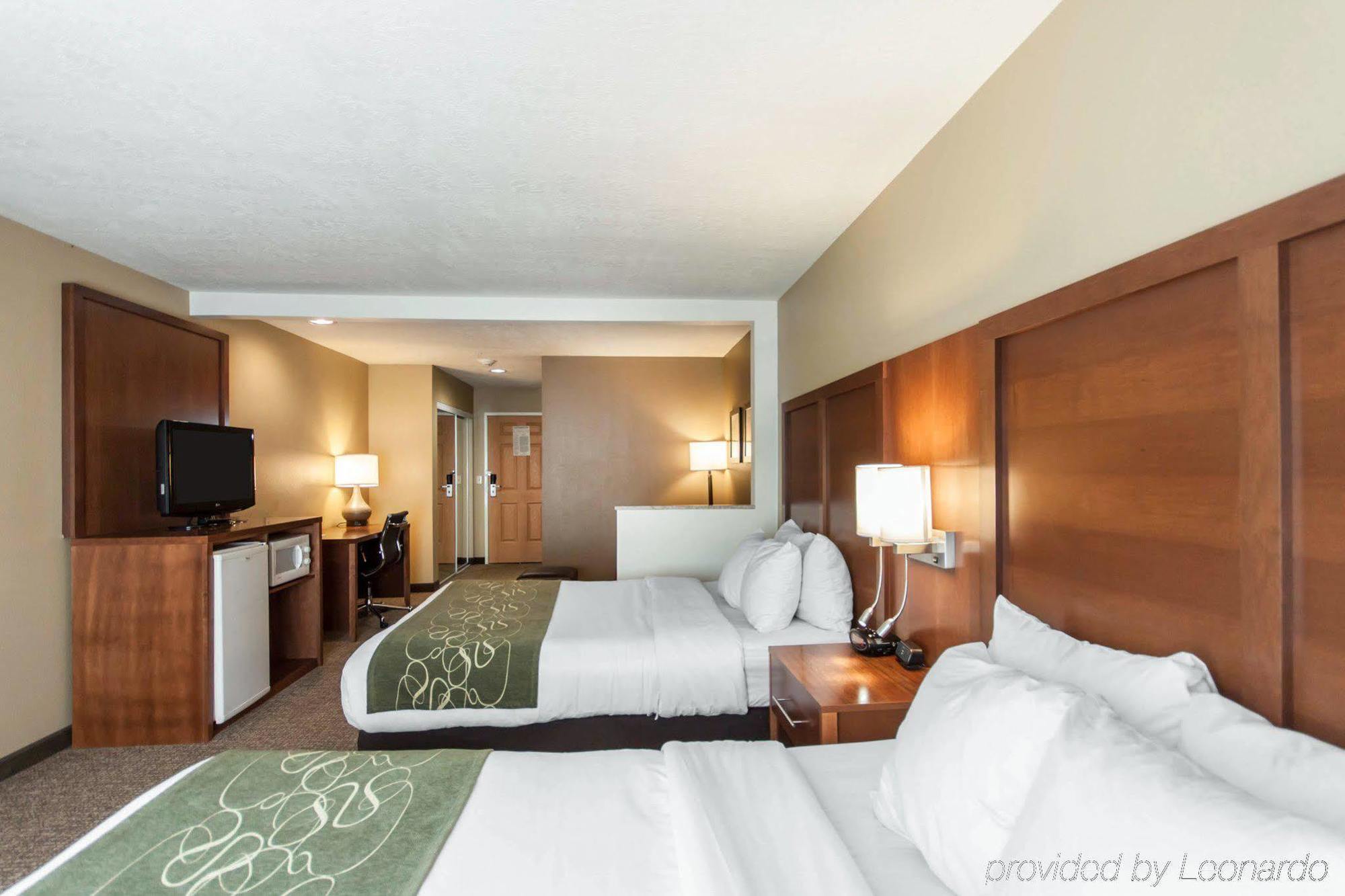 Comfort Airport Hotel 3*