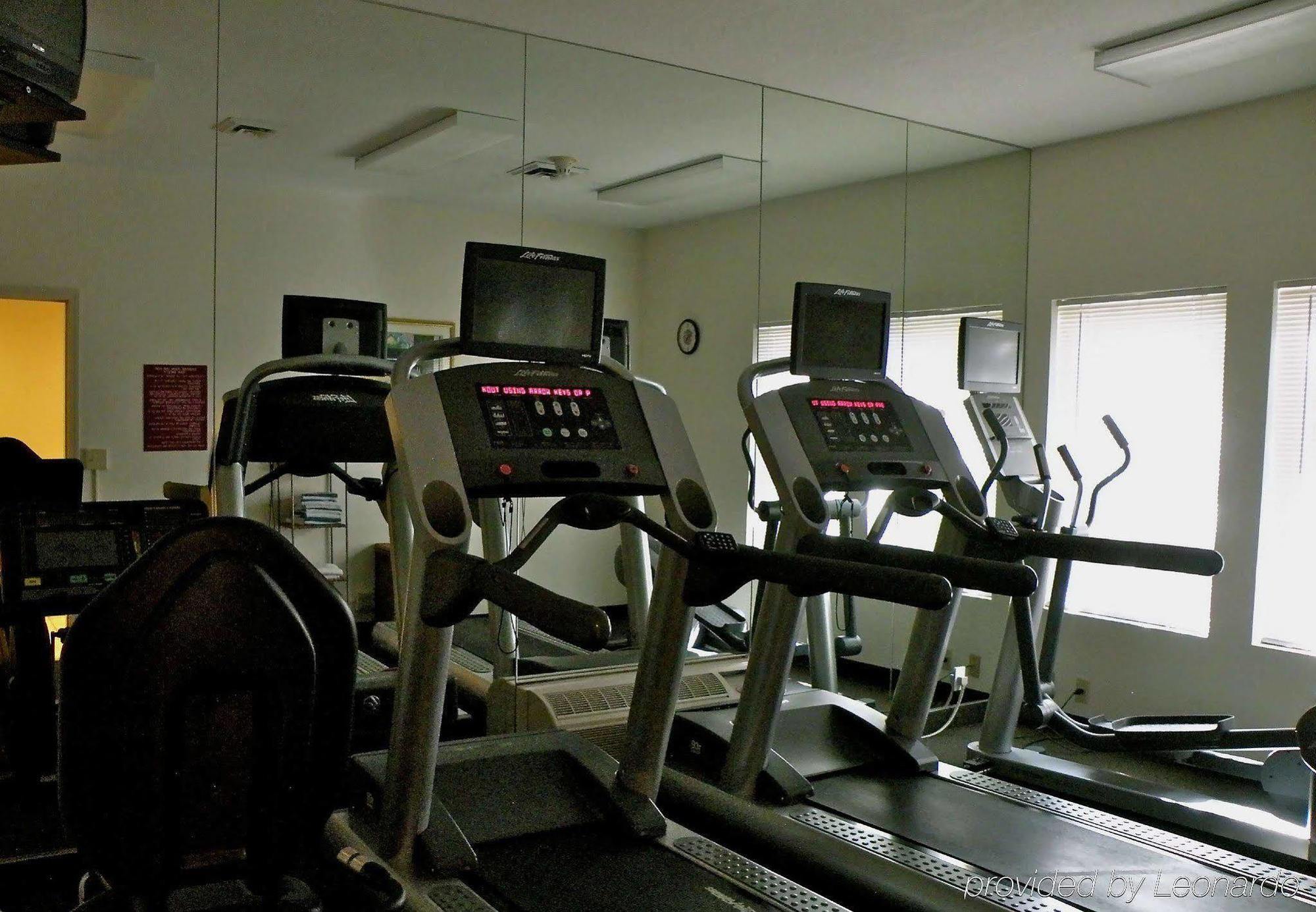 Hotel By Marriott Downtown/university 3*