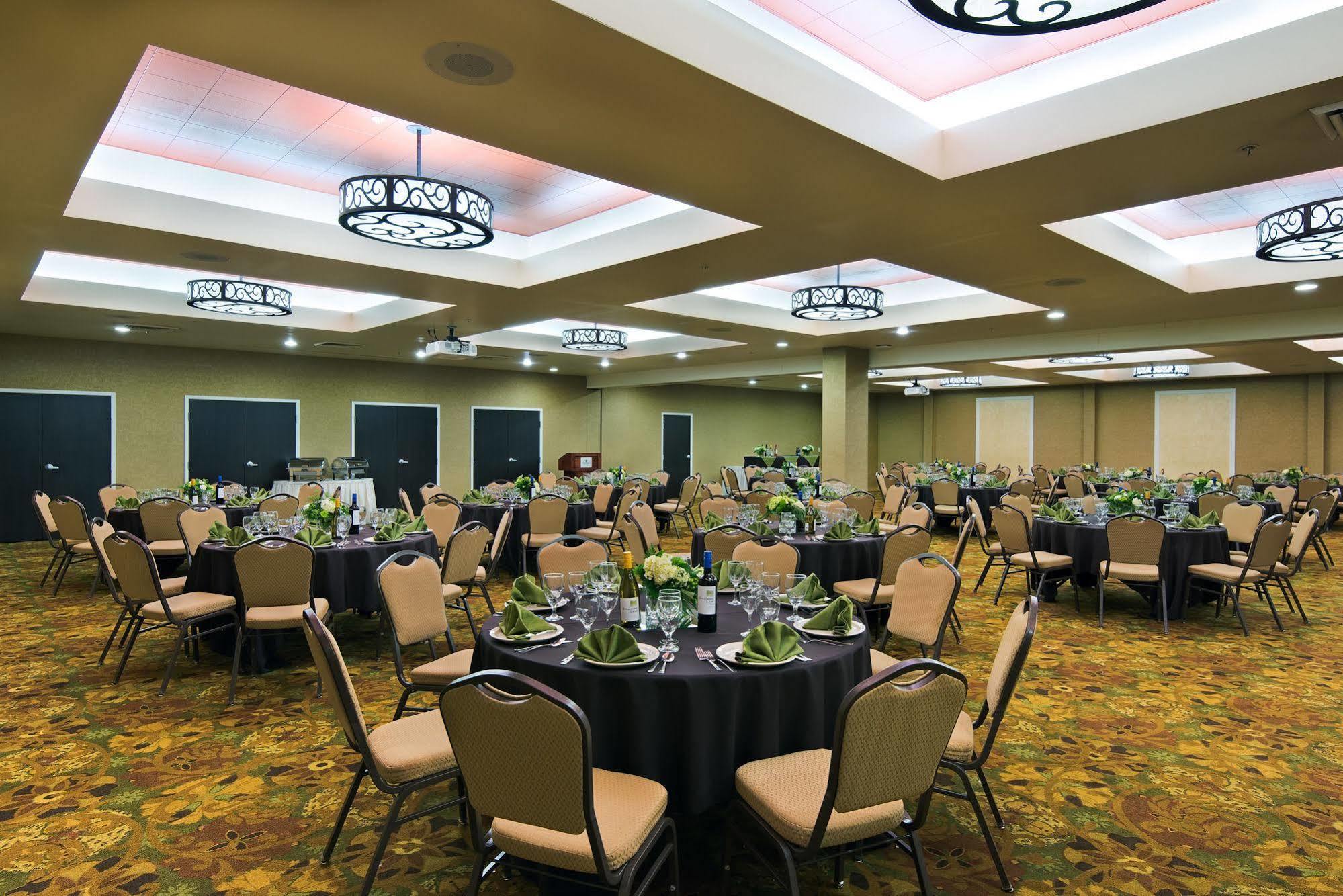 Oxford Hotel Boise