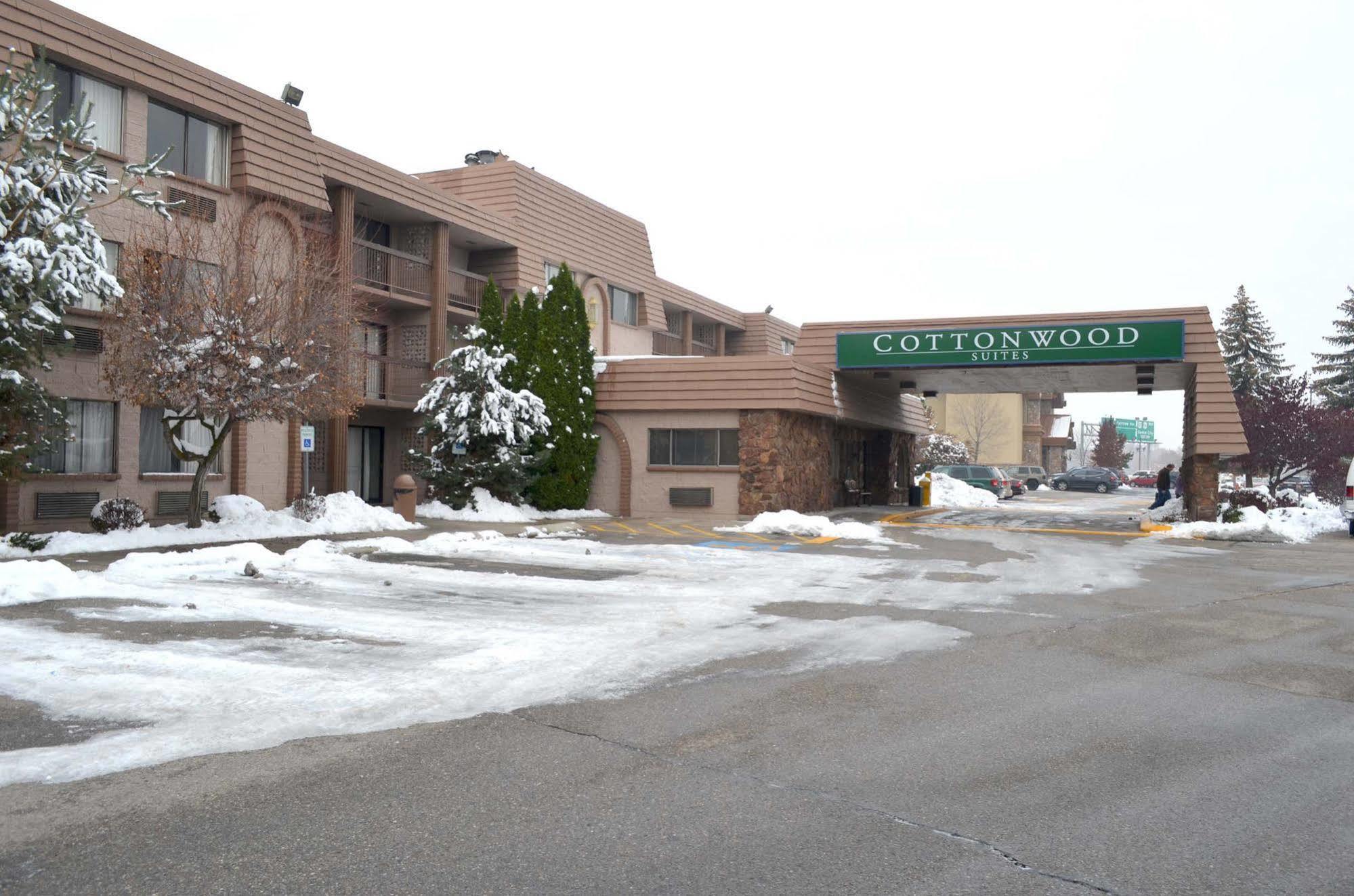 Cottonwood Riverside Downtown Hotel Boise