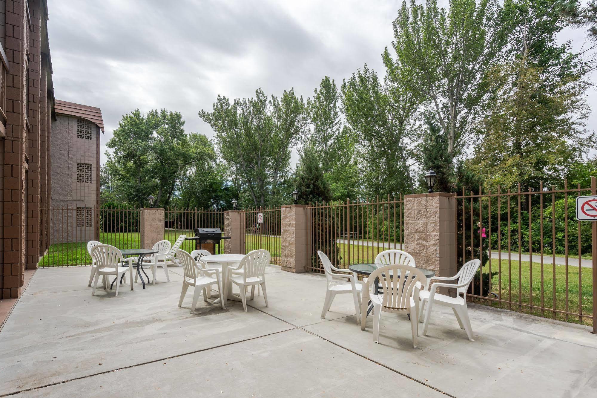 Cottonwood Riverside Downtown Boise
