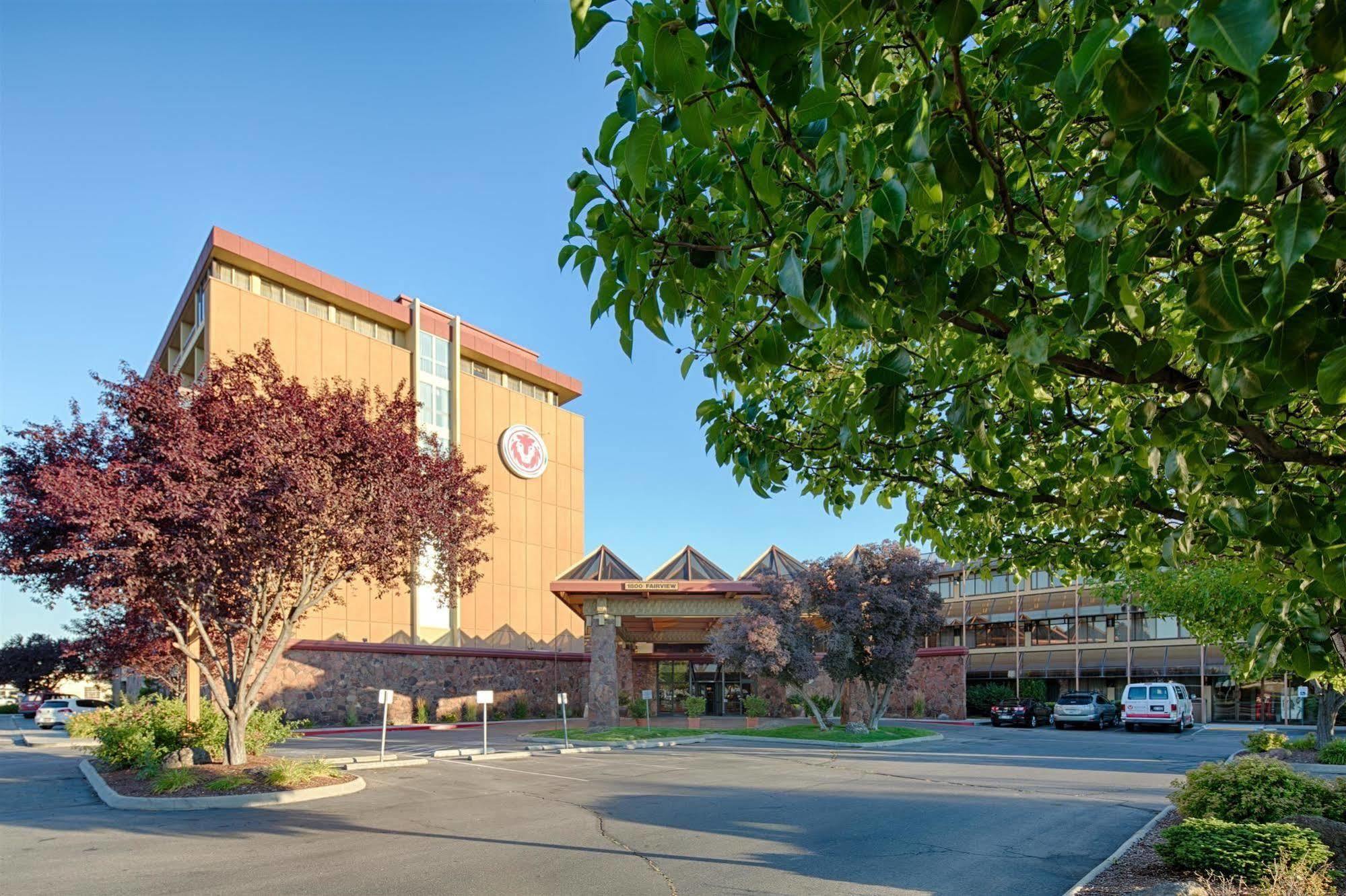 Red Lion Downtowner 3* Boise