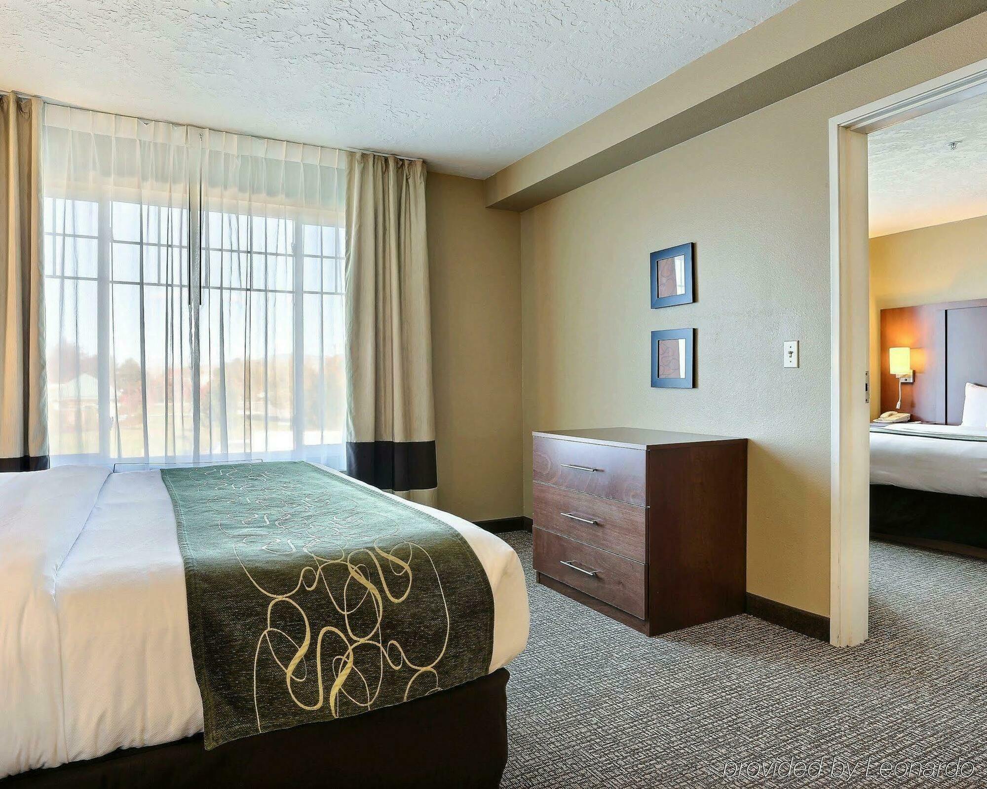 Comfort Airport 3*