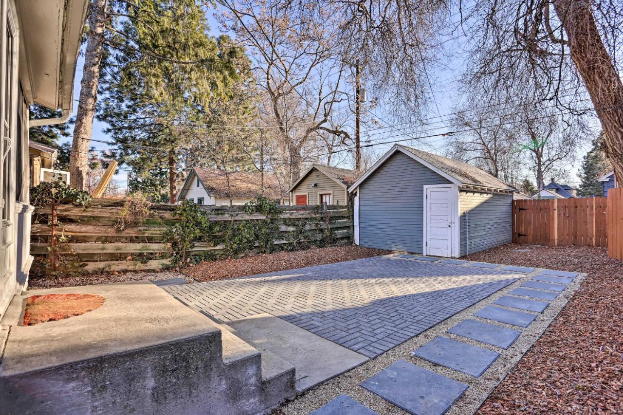 Vintage-chic With Patio - Walk To Hyde Park!